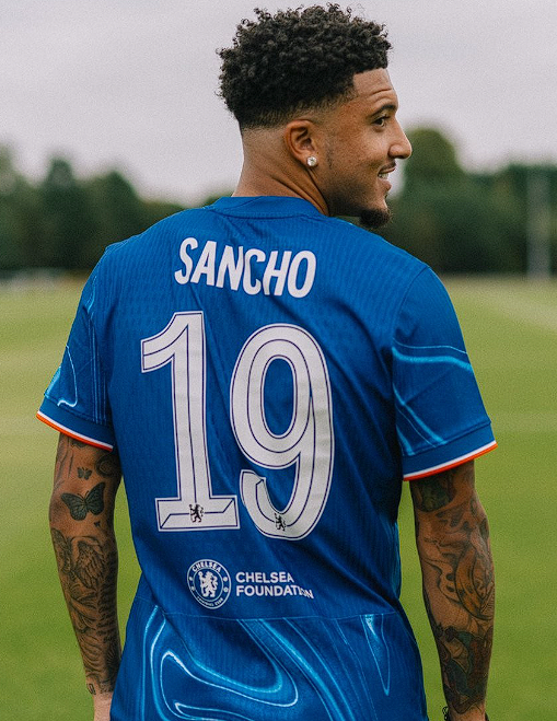 英超第19轮维拉负于阿森纳：桑乔表现低迷引关注