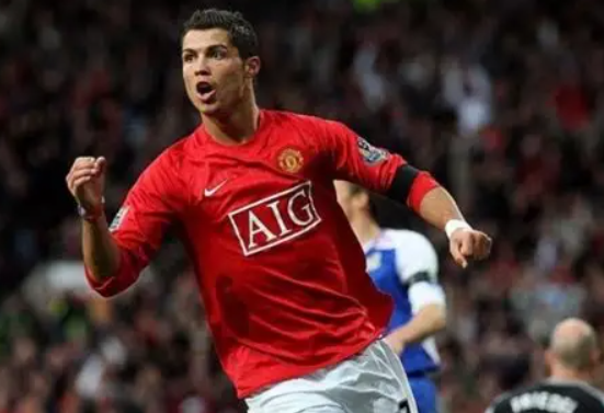 C罗夏窗或离队，沙特联赛寻新援，<a href='/news/tag/664' style='color: blue;'>萨拉赫</a><a href='/news/tag/1020669.html' style='color: blue;'>B费</a>成目标